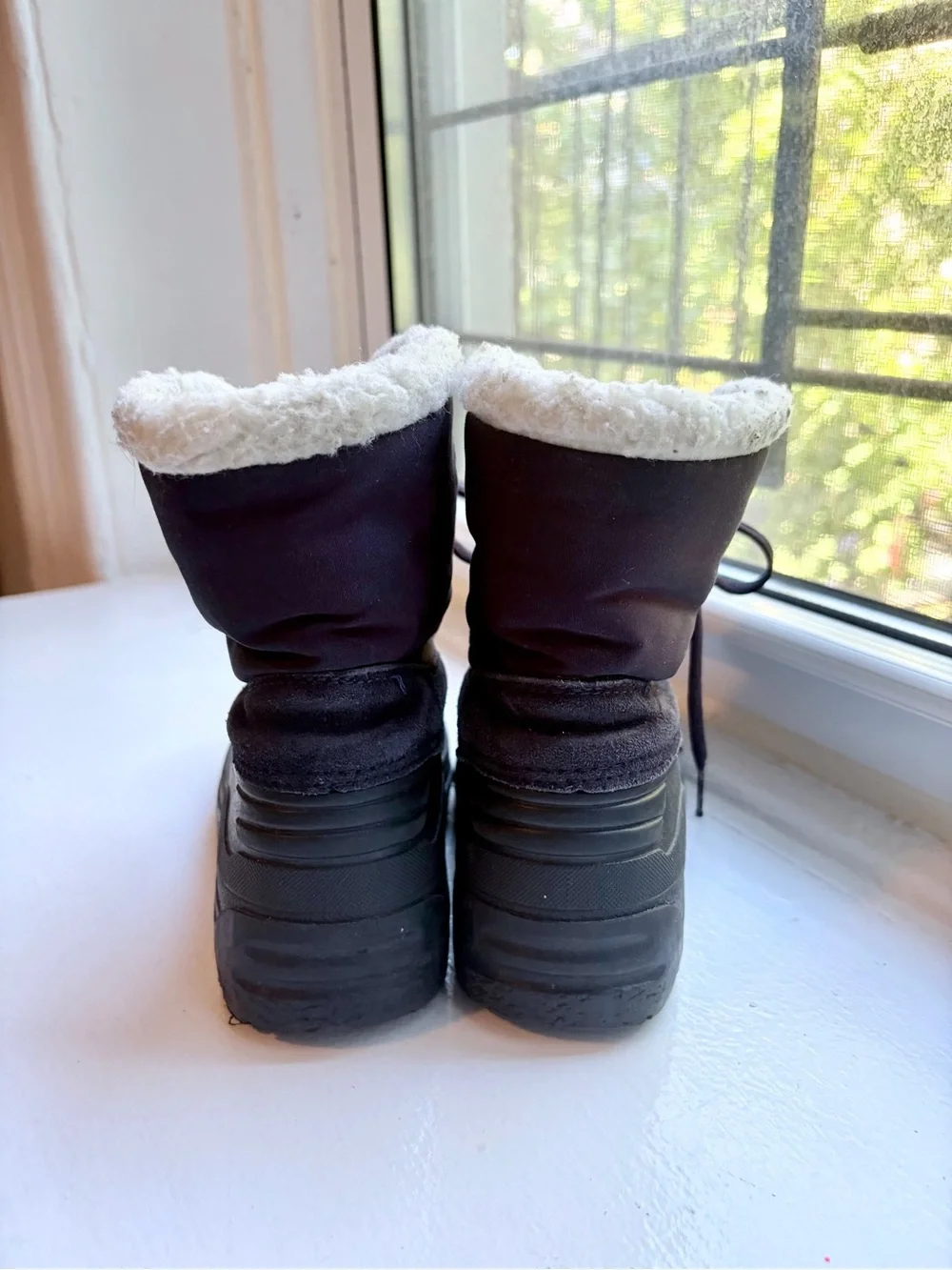 Moncler Kids Navy/Black Winter Snow Boots with Fleece Lining